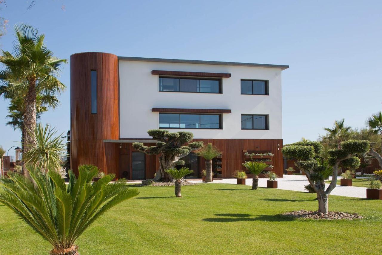 Villa Miramar 弗龙蒂尼昂 外观 照片